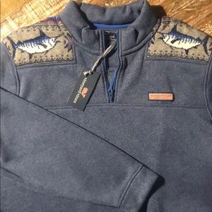 Vineyard Vine Quarter Zip sweater